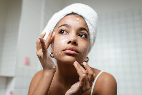 How-To-Get-Rid-of-Acne-Our-10-Tips-for-Removing-and-Healing-Acne FirstBase Skincare